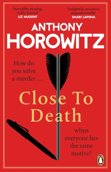 Close to Death : How do you solve a murder … when everyone has the same motive? (Hawthorne 5)